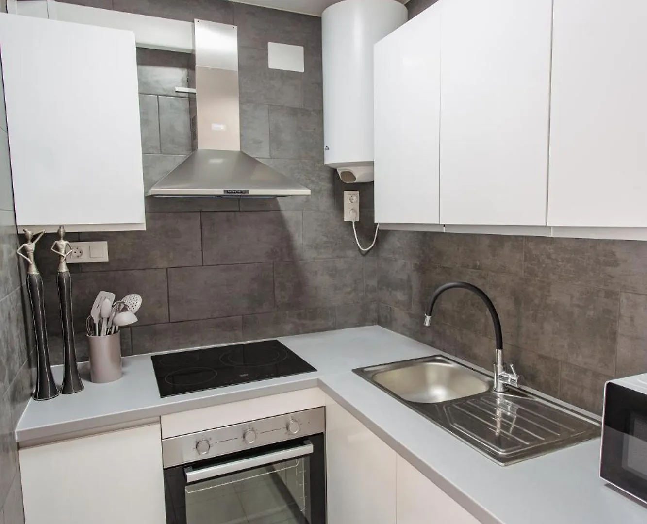 Hogaristic - Elegante Apartamento Con Piscina Salou
